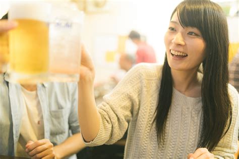 居酒屋 服装|「居酒屋デート」どんな服装で行く？女子が気をつ .